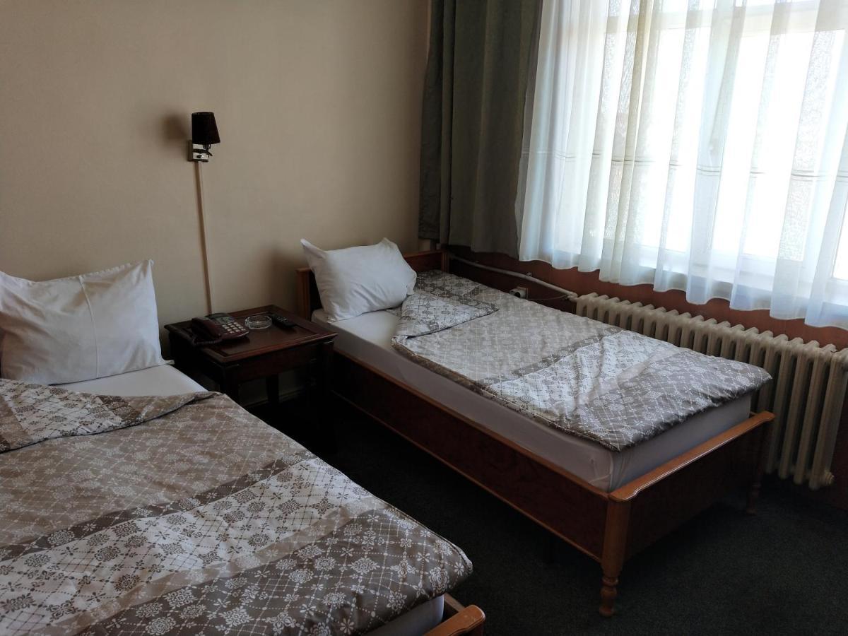 Otel Çinar Erzurum Exterior foto